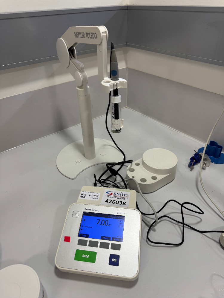 Image of Mettler Toledo SevenCompact pH/Ion S220 Meter